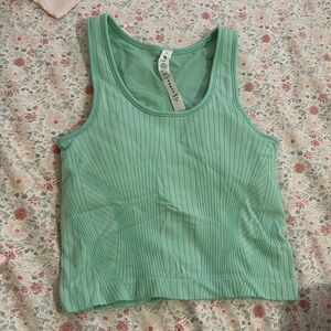lululemon cropped ribbed ebb to street tank top size 4